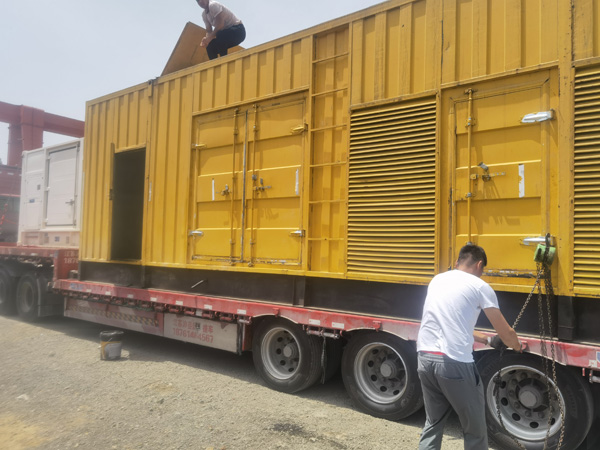 明山发电机出租100KW发电机需要什么规格的电缆线？