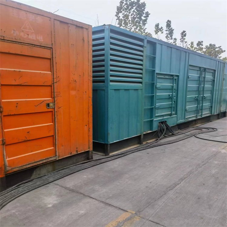 明山如何选择适合 600kW 柴油发电机组的热继电器?