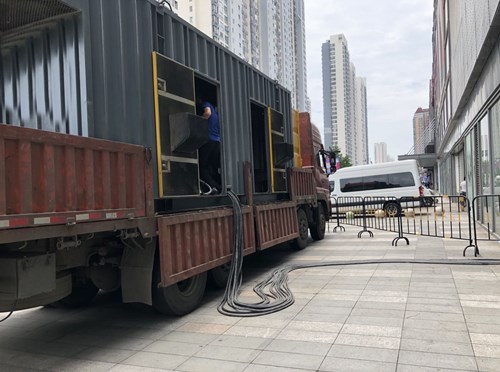 明山冷却液不足的情况下如何检查柴油发电机组？
